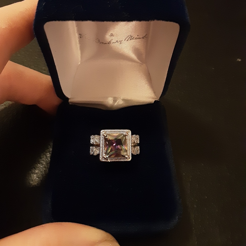 Fashion Ring